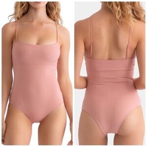 Anthropologie x Tavik Scarlett One Piece Ribbed Swimsuit in Desert Rose, size S
